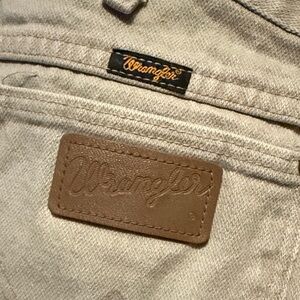 Wrangler Men's Light Beige Jeans 32x36"